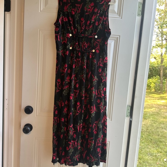 Elegant Floral A-Line Skirt - Picture 9 of 9